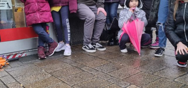 Stolpersteinverlegung in Oberhausen mit dem Courage Club Stolpersteinverlegung in Oberhausen mit dem Courage Club