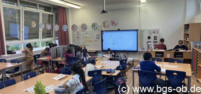 Mathematikunterricht in der 1b. Mathematikunterricht in der 1b.
